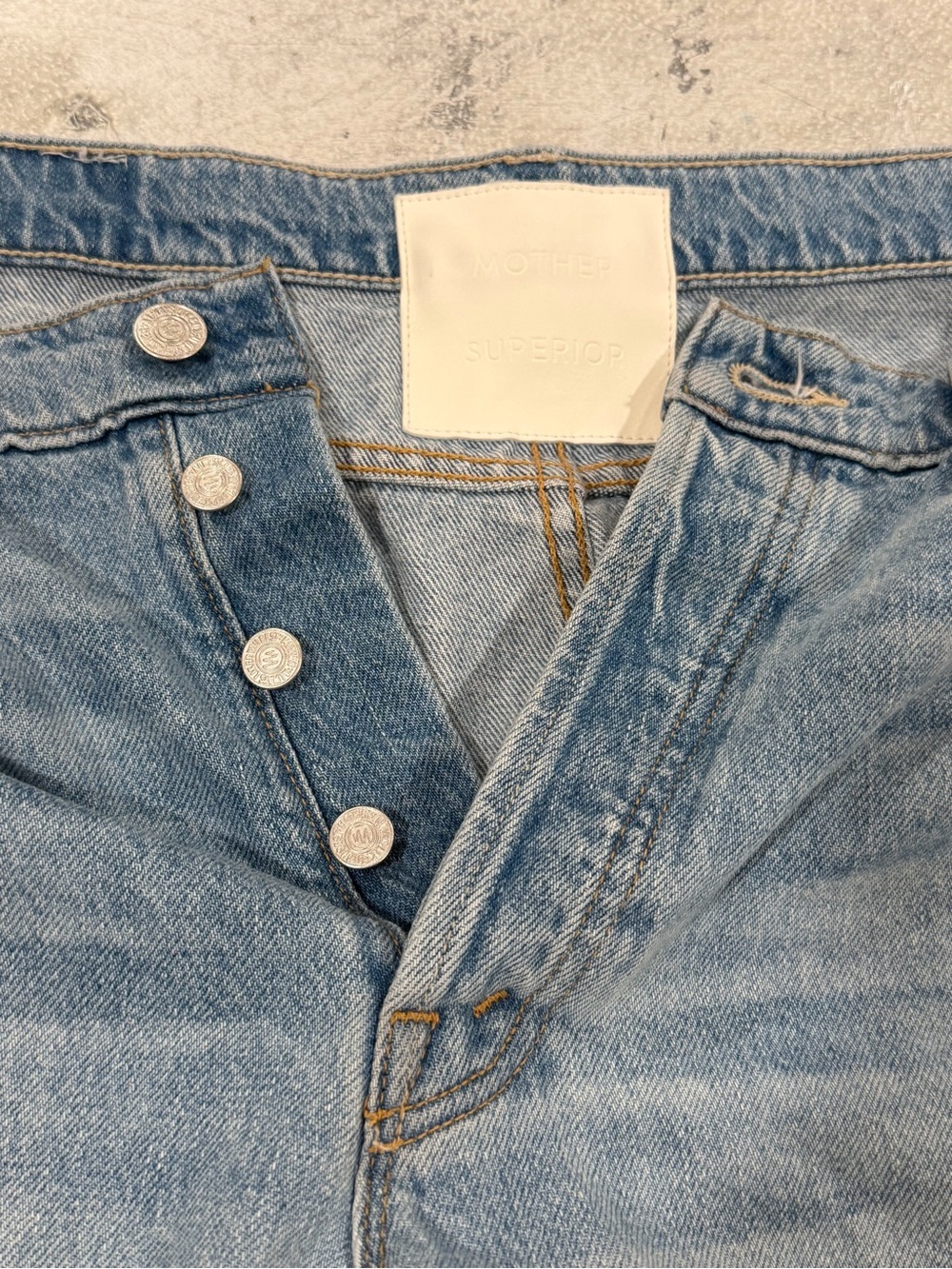 MOTHER The Dodger Button Hover Cuff Jeans - I Could Care Less - Sz - 29 - Picture 3 of 9